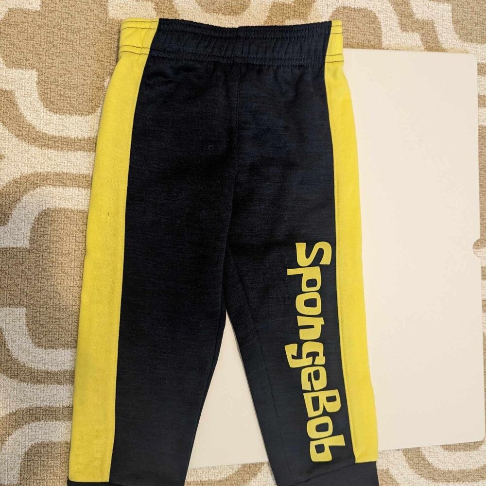 2t spongebob navy yellow joggers NWOT